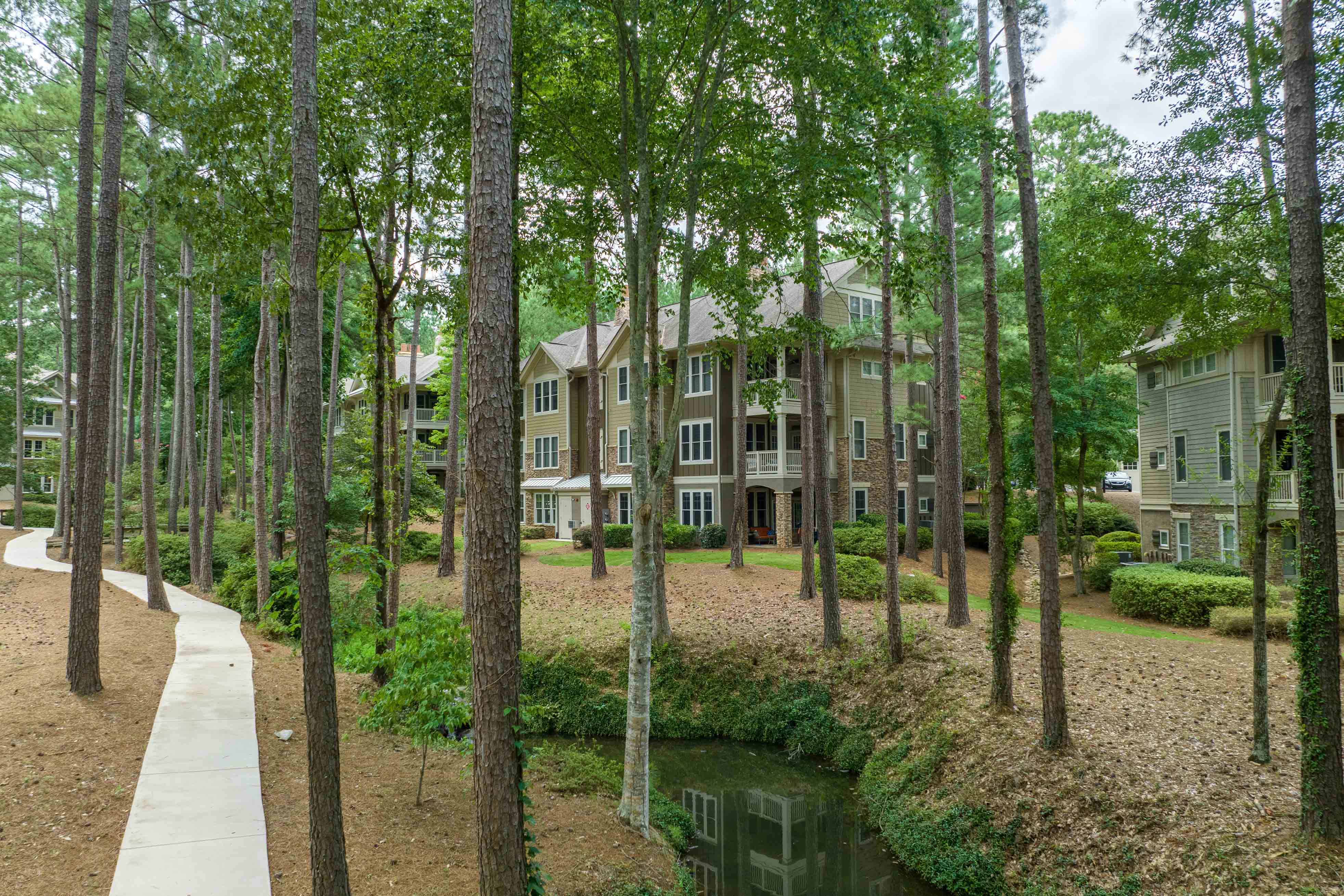 1080B Tailwater image 31